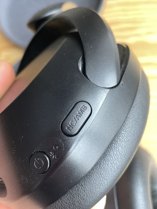 Sluchawki zamkniete Sony WH-XB910N