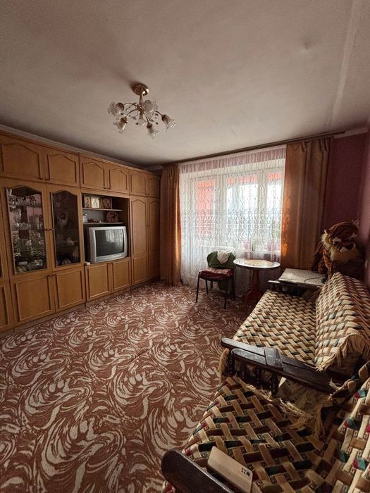 Продаж 1кім.кв з нішею