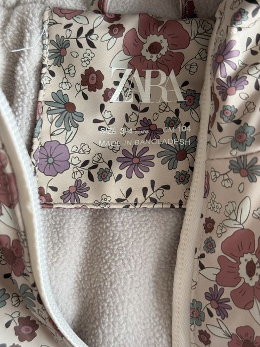 Куртка zara 104