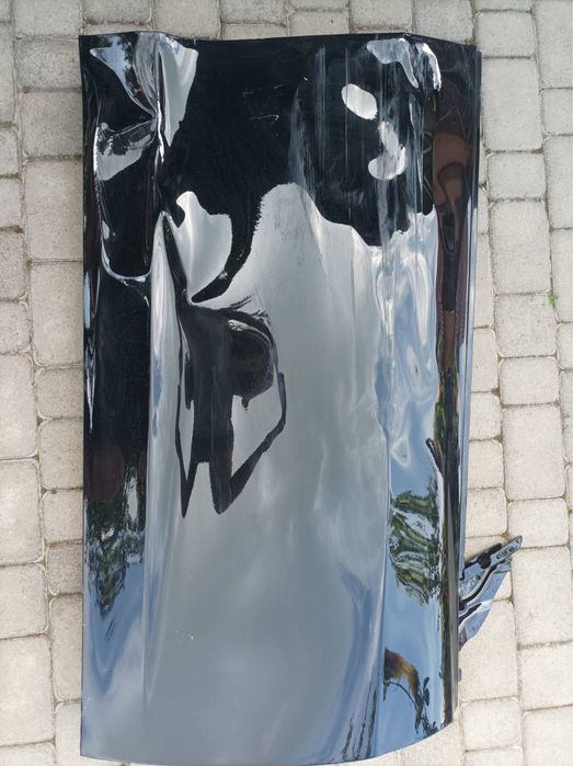 Двері Tesla model 3