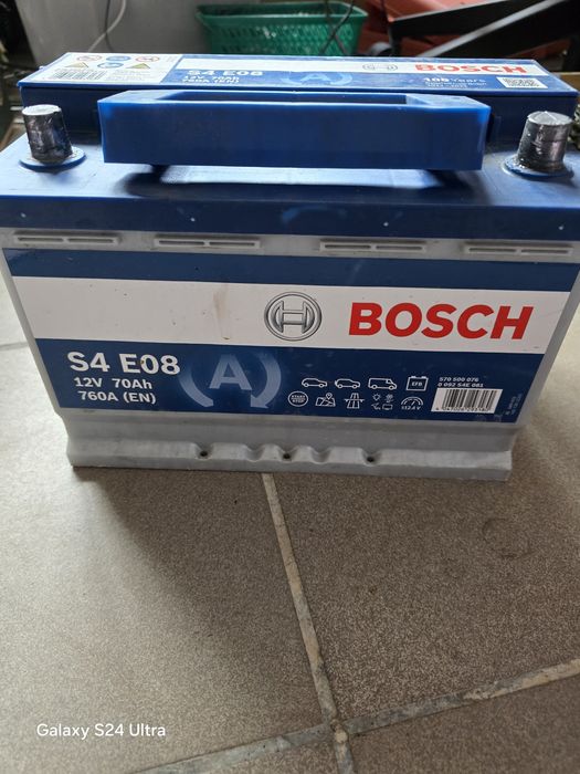 Sprzedam sprawny akumulator  Bosch 12V70ah760aen