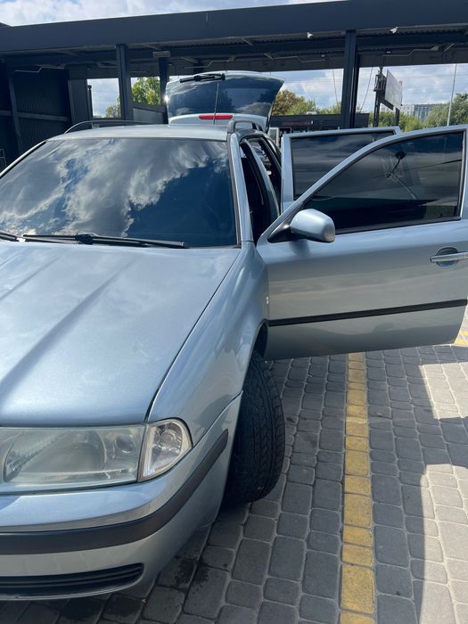 Шкода октавія тур