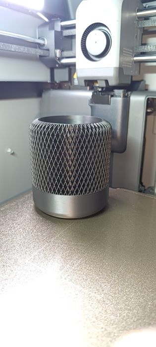 Porta lápis, canetas.Feito em impressão 3D