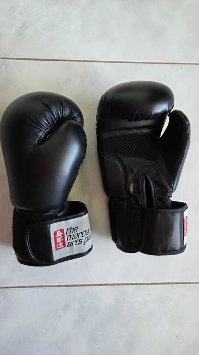 Luvas de treino de boxe