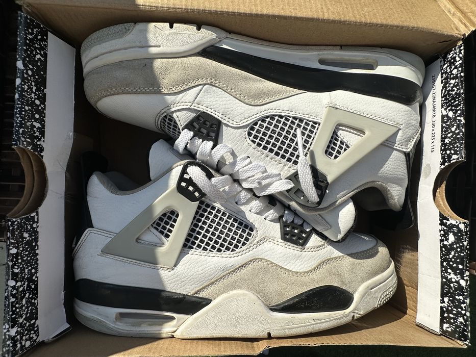 Air Jordan 4 Retro "Military Black" – EUR 43 / 27.5 cm (Box)