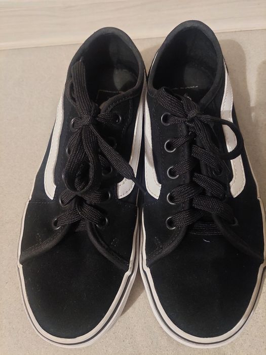 Trampki Vans 36 buty klasyczne czarne białe