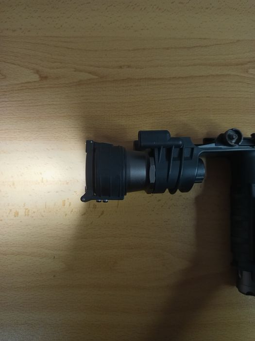 Lanterna tática  airsoft com grip