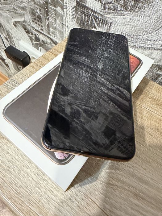 Iphone XS max 64 gb