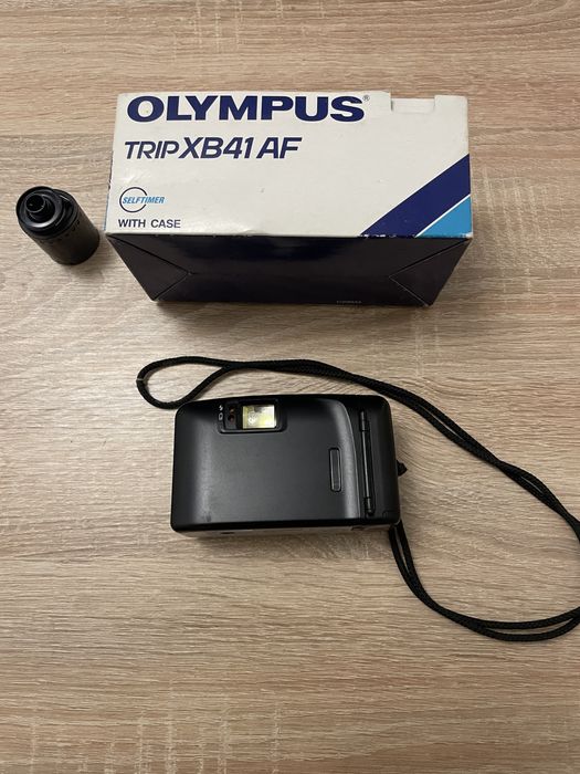 Фотоапарат Olympus trip XB41AF