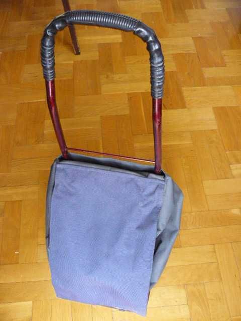 Wozek na zakupy  40 zl