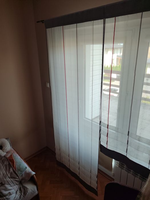 Firana na okno balkonowe