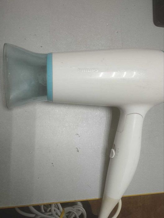 фен Philips bhd006