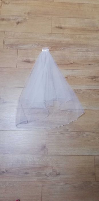Zestaw ślubny, suknia 44-46, bolerko plus welon