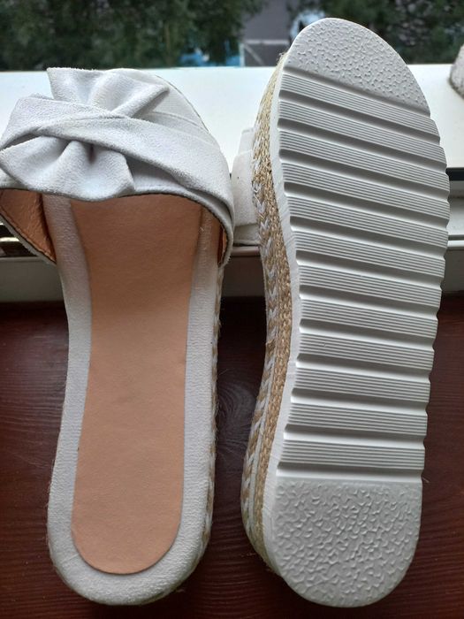 Klapki  41  nowe