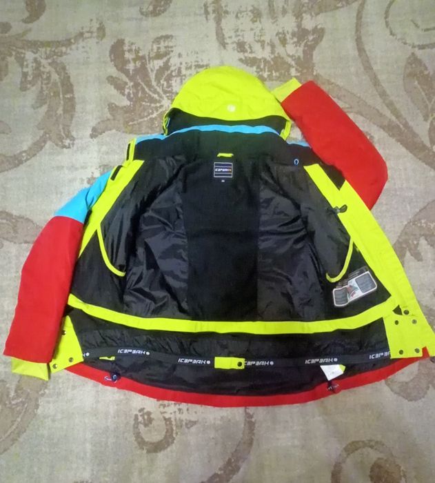 Горнолыжный костюм женский icepeak