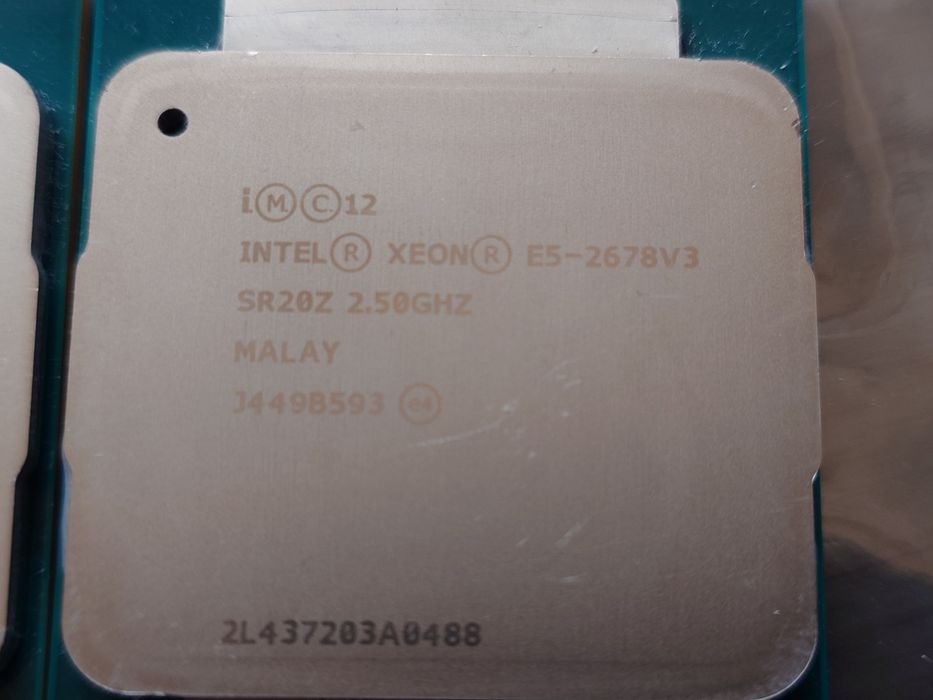 Intel xeon E5-2678v3 12c 24t