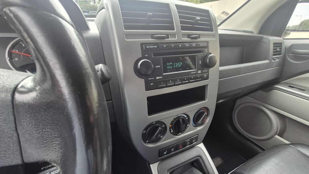 Jeep Compass 2.0 CRD 140CVS. 196000KMS  super estimado.