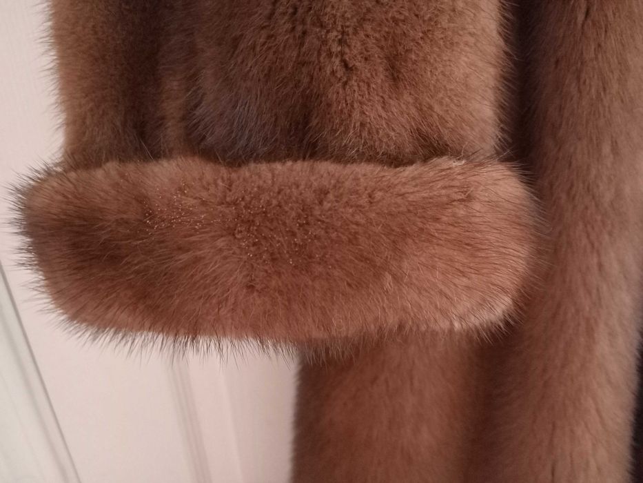 Шуба норкова довга натуральна