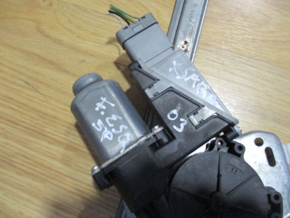 Elevador vidro Citroen Xsara Confort frente esquerdo 2000 a 2006