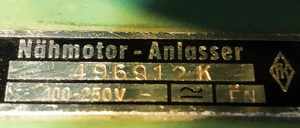 Maszyna do szycia Anker  Automatic