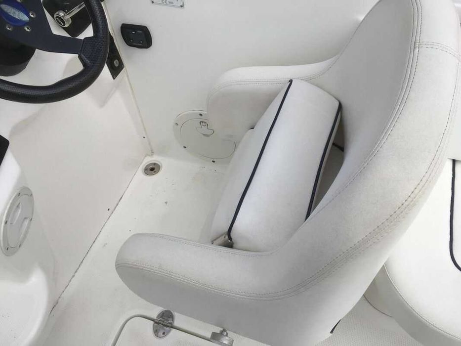 Bavaria Sport 25DC 2004