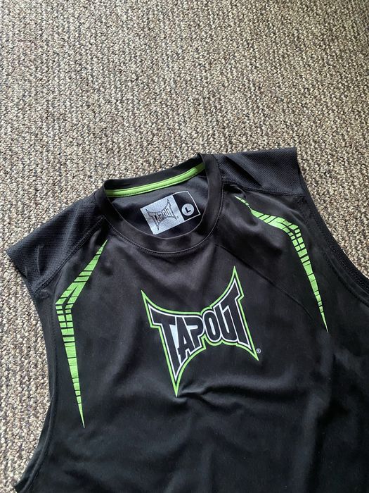 Майка tapout розмір L
