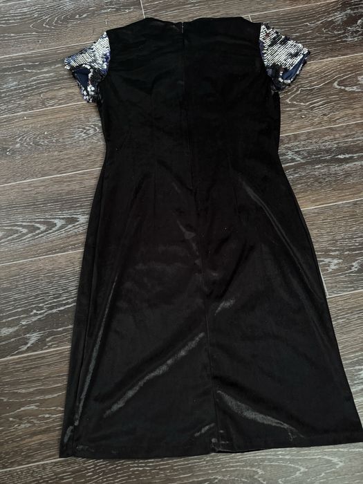 Продам жіночу сукню / святкова сукня