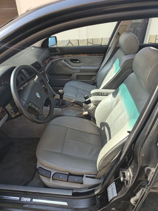 BMW 525  ótimo estado Nacional
Valor fixo sem retomas