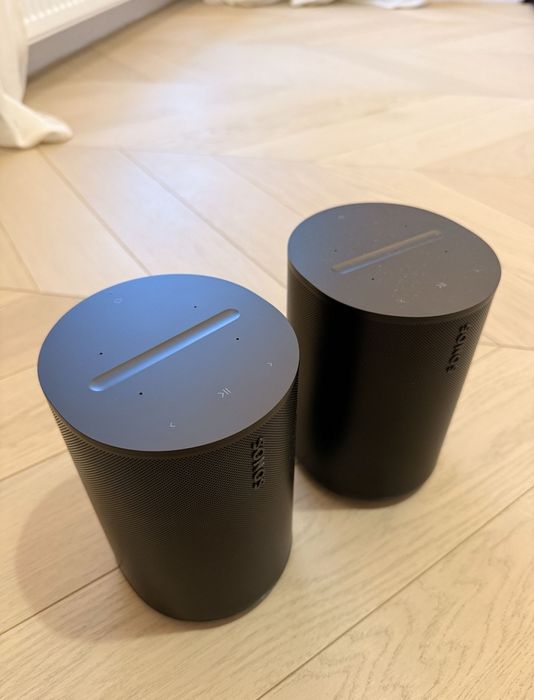 Папа колонок Sonos Era 100 WiFi Bluetooth