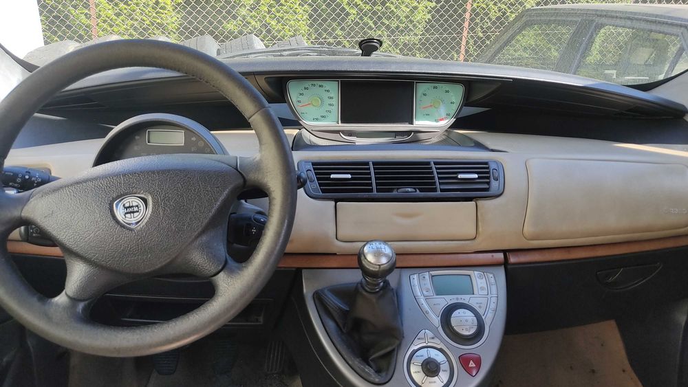 Lancia Phedra 2.2 JTD