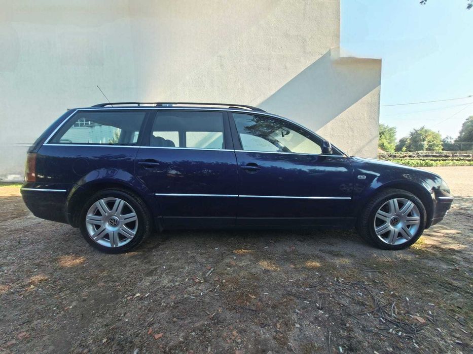 Marca:Volkswagen * Modelo Passat * Versão Hihgline 1.9 TDI * Novembro de 2001