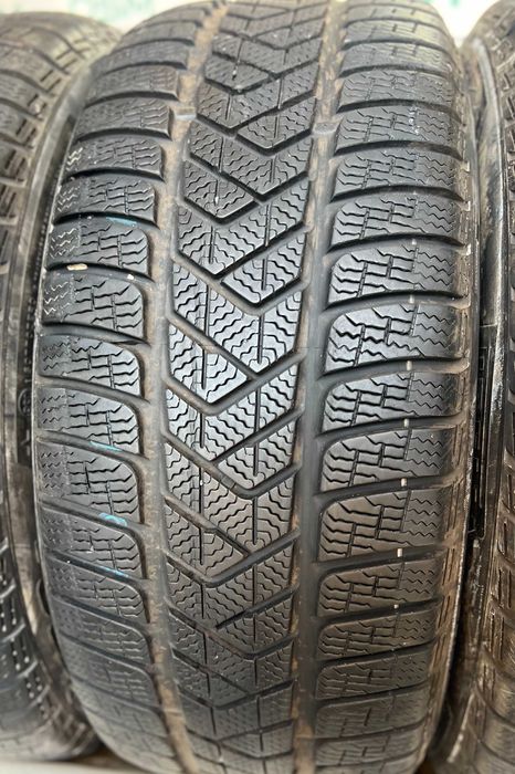 Скад шин б/в. 245/50 R18 Pirelli Winter Sottozero 3