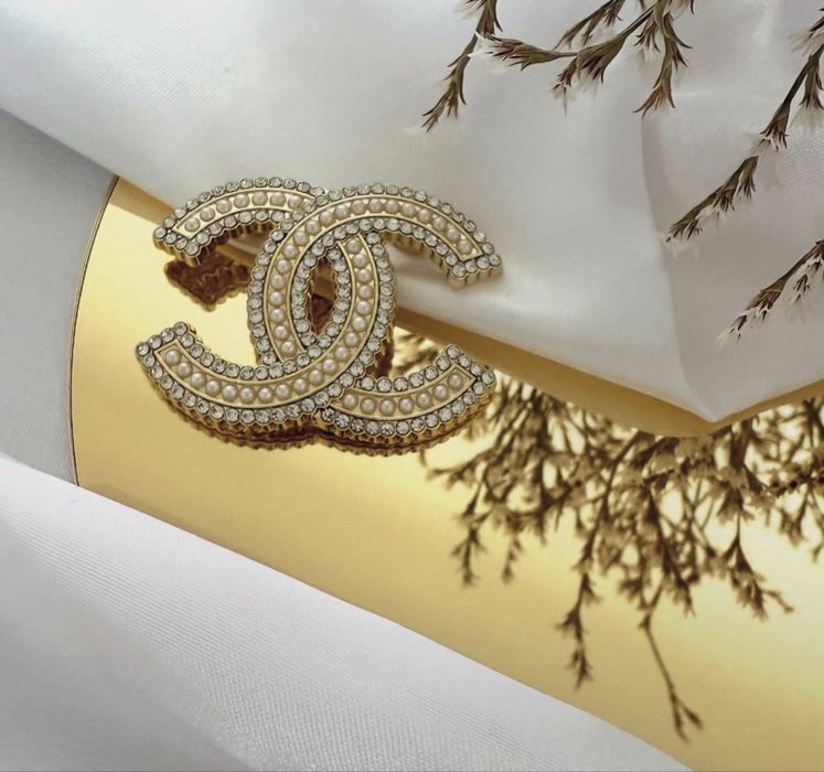 Broszka perełki Nowa stal chirurgiczna