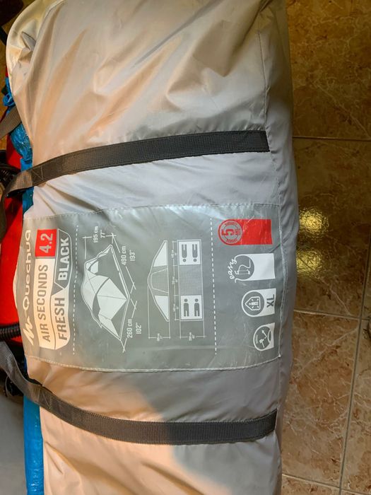 Vendo tenda XL, dois quartos uma sala.