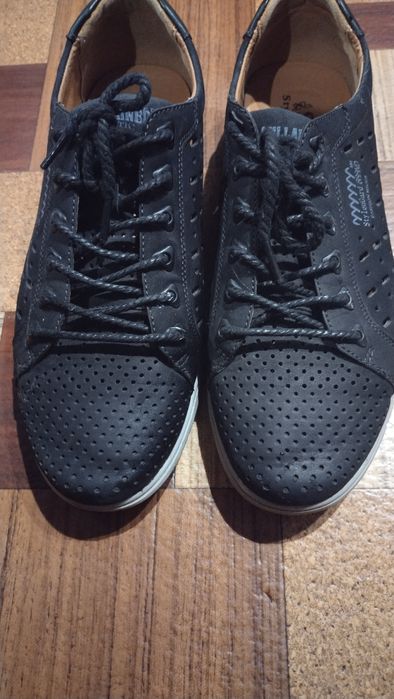 Туфлі на підлітка