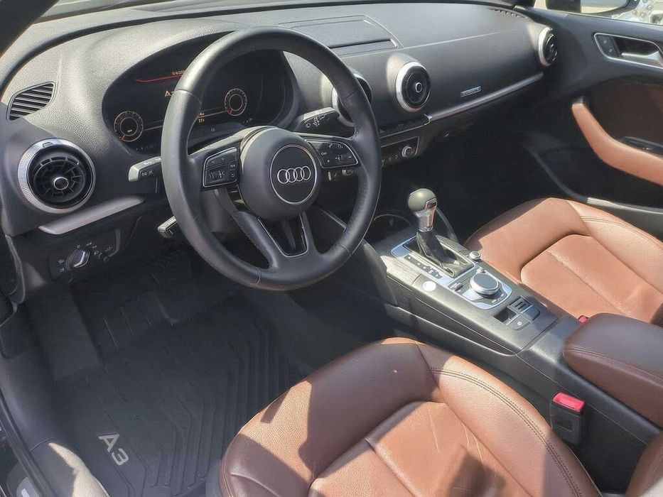 Audi A3      2018