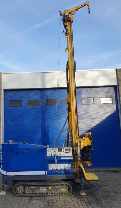 Бурова установка  Rotomax M