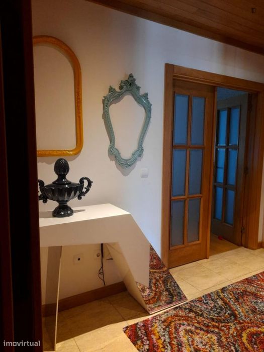 Quarto - localizado em Santa maria da feira