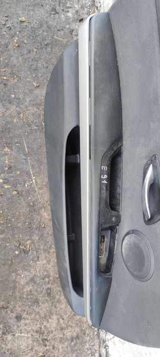 BMW E90 E91 Boczek Drzwi Lewy Przód Lewy Przedni LP
