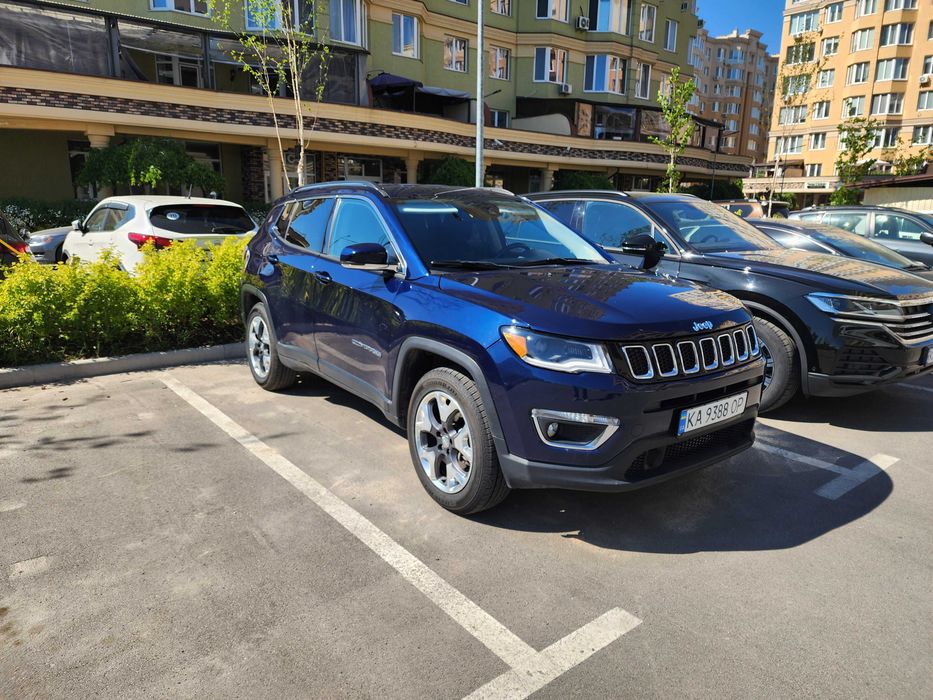 Продам Джип Компас, коплектація Лімітед, повний привід 4х4.