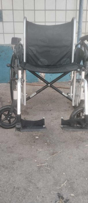 Інвалідна коляска