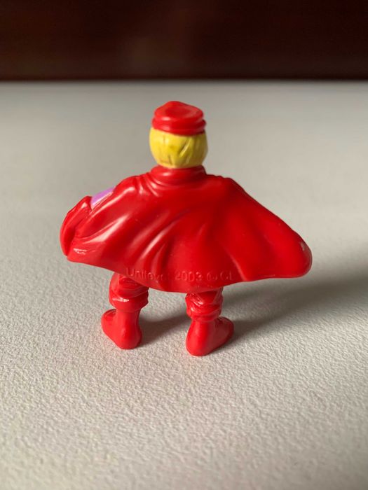 Chilled Toast Hello - Fantasy Figure64584354680705121