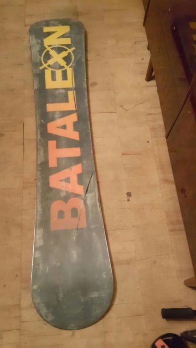 Сноуборд Bataleon Enemy. Крепления Barton.