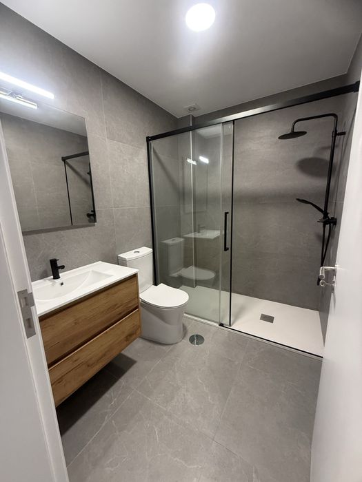 T1 novo com 77 m², 2 WC e orientação sul – Aveiro