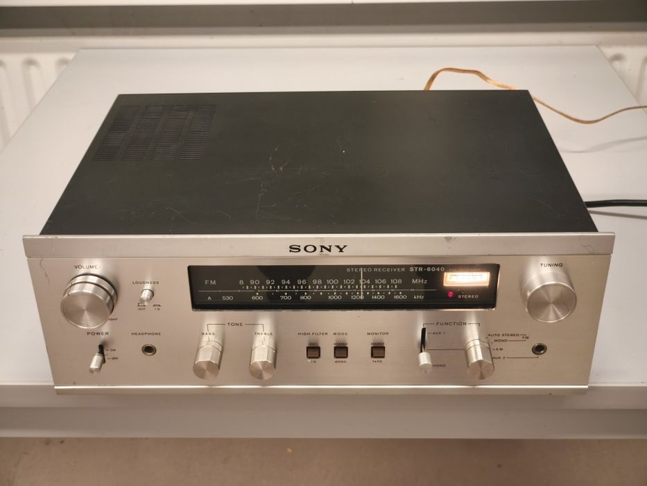 Стерео ресивер Sony STR-6040 ! Зроблено в Японії !
