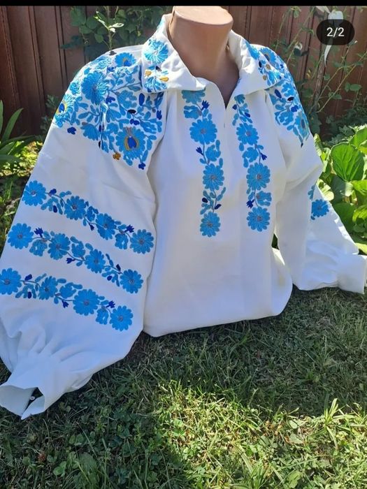 Вишиванки жіночі великий вибір