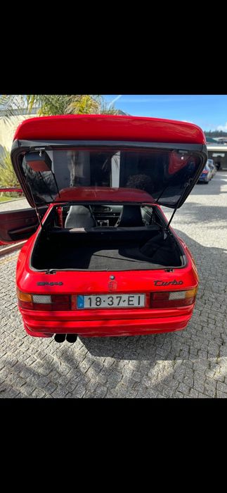 Porsche 944 Turbo