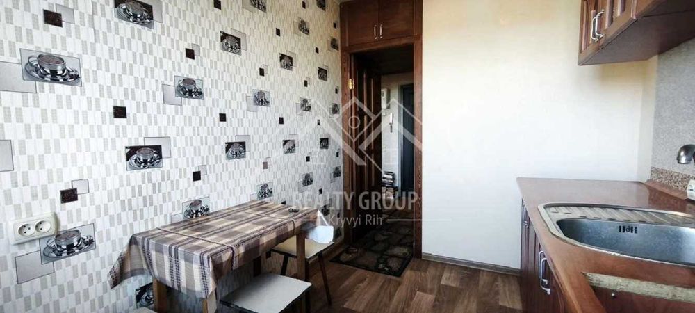 Продаж 3-к квартира, Свято-Миколаївська 15
