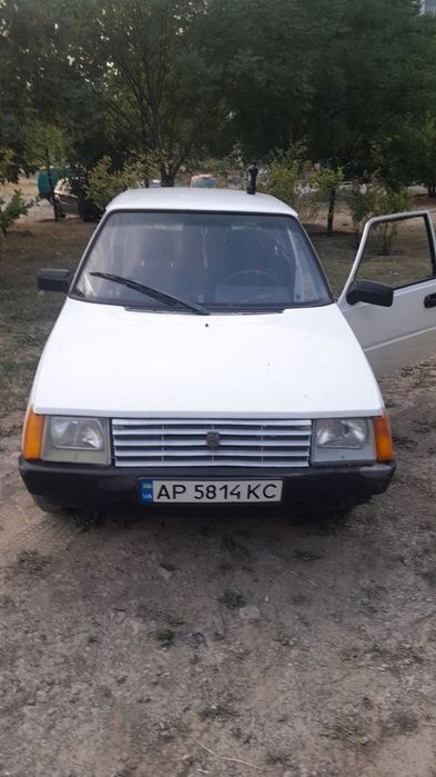 Машина ЗАЗ  1102