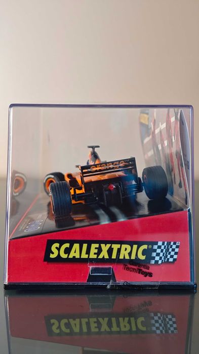 Slot Car Scalextric/SCX Ref. 6098 – Orange Arrows F1 A23 – Novo em Caixa